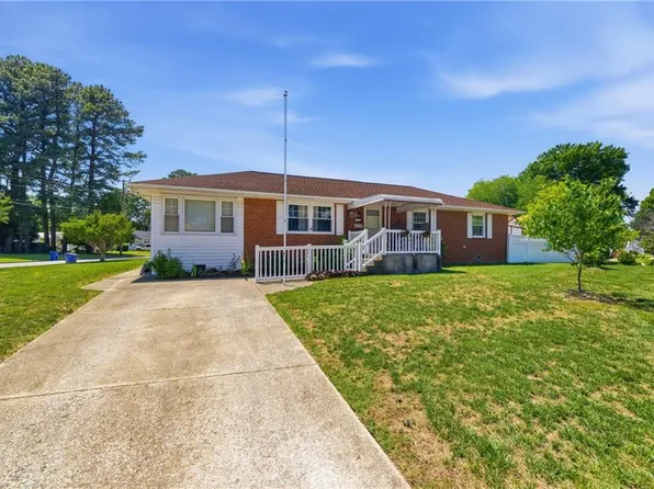 26 Prince William Rd, Newport News, VA 23608