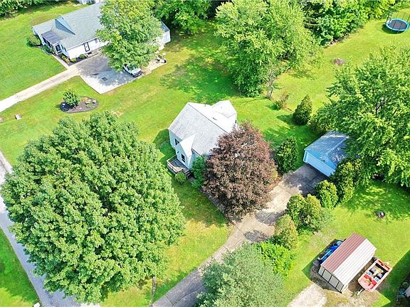 2nd image of 841 Taylor Ave