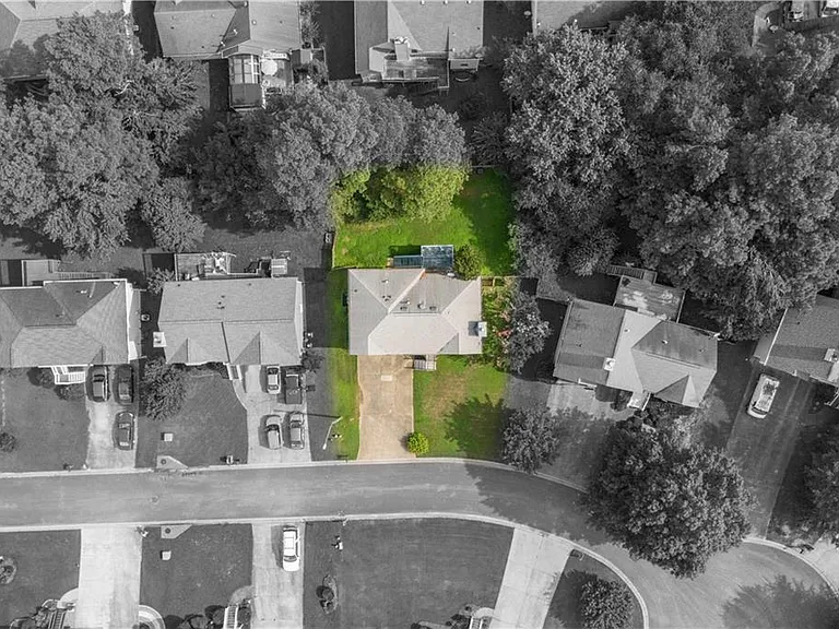 3158 Parfait Pl — Photo 4
