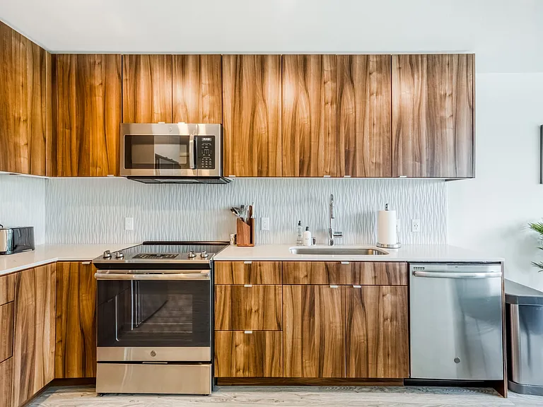 Vida Seattle — Photo 18