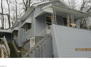 531 N 8th St, Martins Ferry, OH 43935
