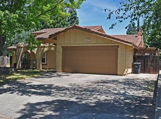 8316 Conover Dr, Citrus Heights, CA 95610