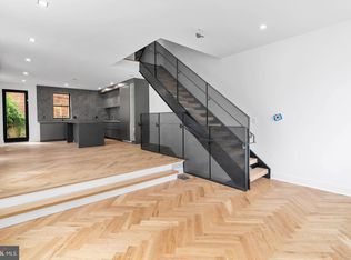 2301 Naudain St, Philadelphia, PA 19146