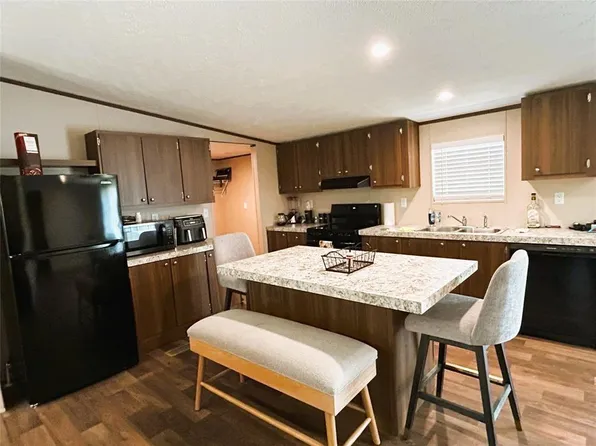 582 Road 5605, Cleveland, TX 77327