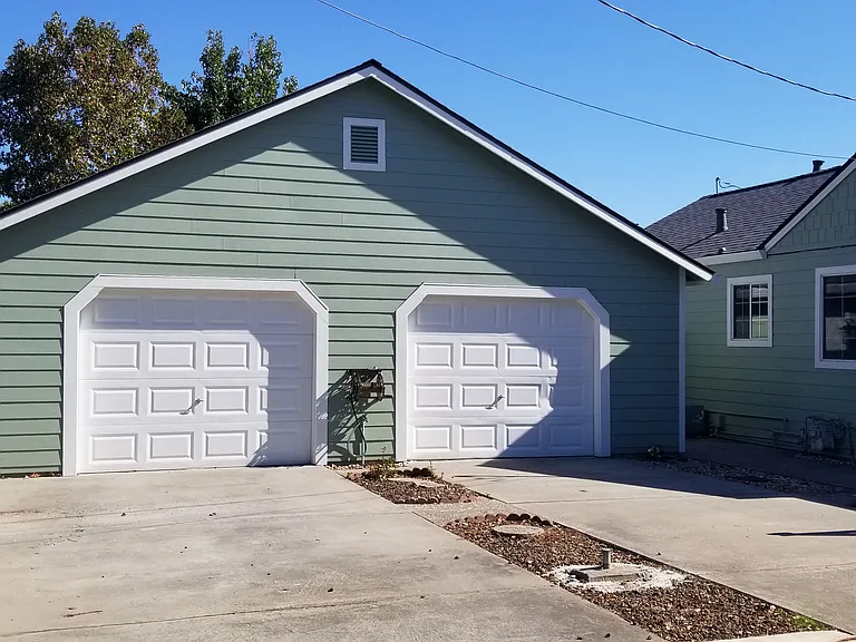 5528 Date Ave #A — Photo 1