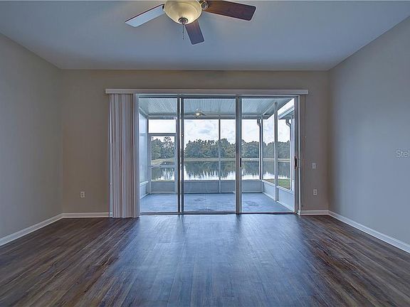 3rd image of 2810 Conch Hollow Dr