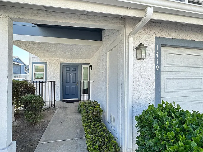 1419 Millcreek — Photo 4
