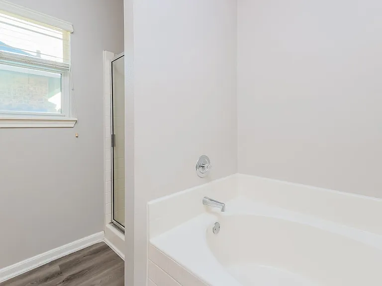 985 Oak Falls Dr — Photo 12