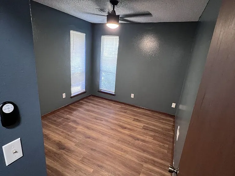 117 Park Pl — Photo 9