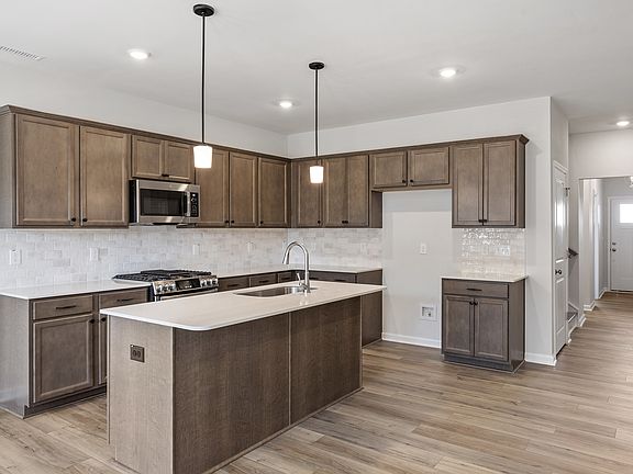 7th image of this home