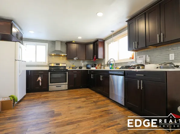 68 Cushing St, Waltham, MA 02453