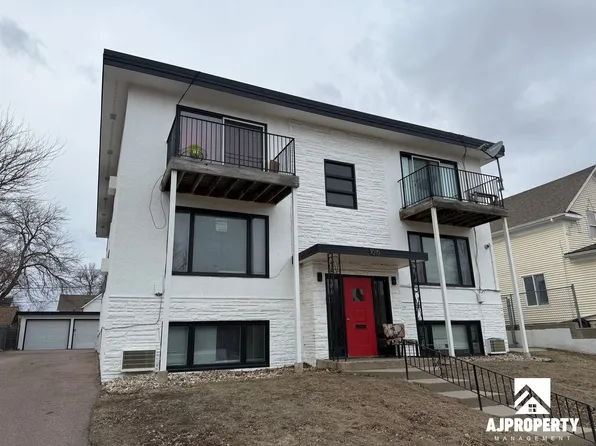 1015 S Duluth Avenue, 1015 S Duluth Ave #1, Sioux Falls, SD 57105