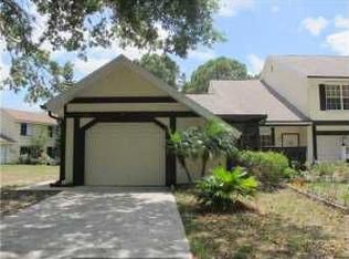 1309 SE Rivergreen Cir, Port Saint Lucie, FL 34952