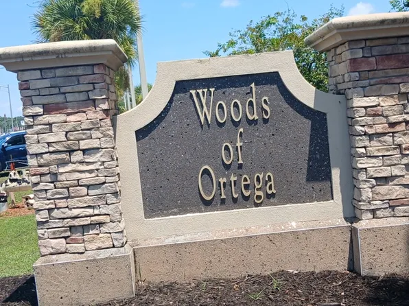 6915 Ortega Woods Dr, Jacksonville, FL 32244