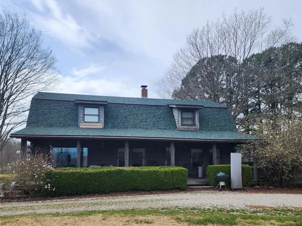 1365 Anna Nursery Ln, Cobden, IL 62920