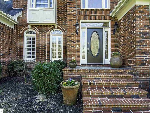 2nd image of 1101 Kensington Lake Dr