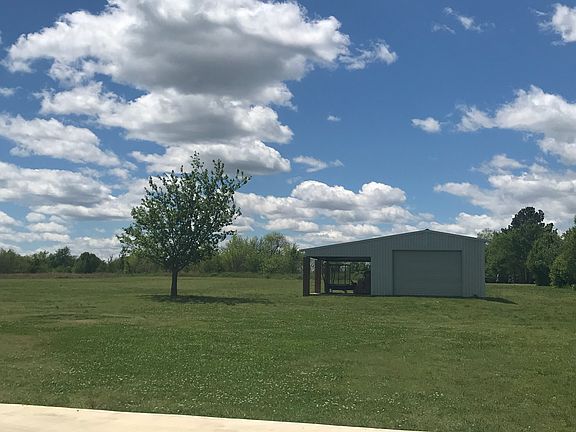 5th image of 994 Lakeshore Dr