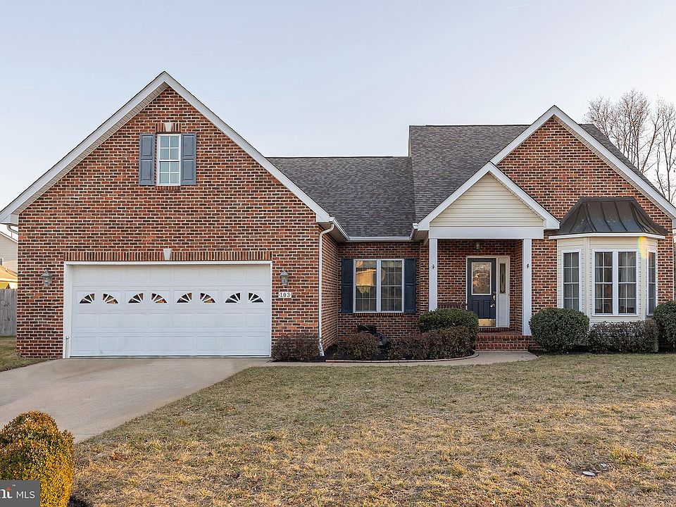 1st image of 103 Brabant Dr