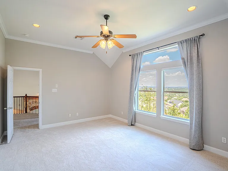 16 Mountain Terrace Cv — Photo 18