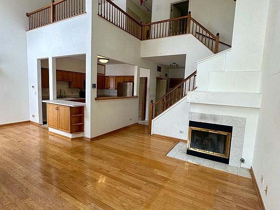 3rd image of 2267 Briar Ct