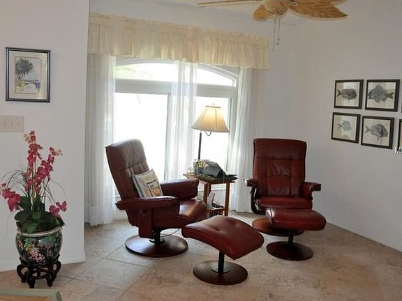 5th image of 1422 Bluewater Dr