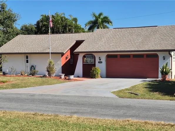 7234 Drake Dr, Fort Myers, FL 33908