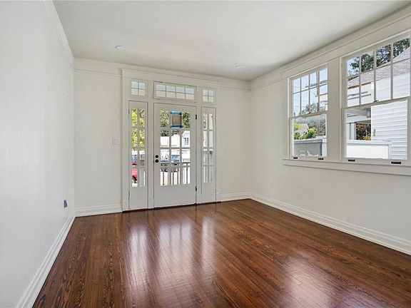 3rd image of 618 N Bernadotte St