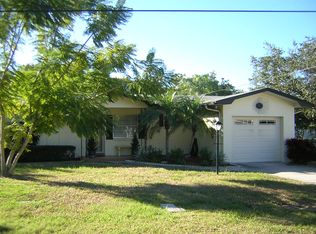 401 Laurel Ln, Palm Harbor, FL 34683