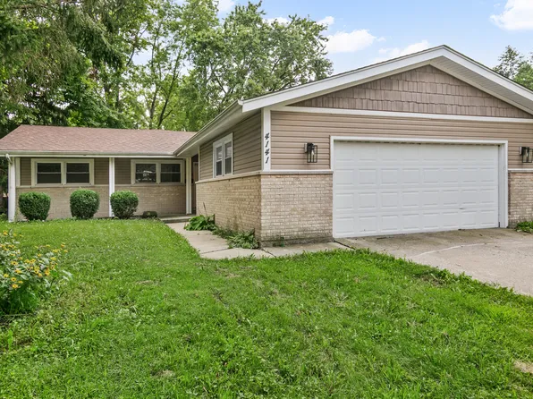 4141 Applewood Ln, Matteson, IL 60443