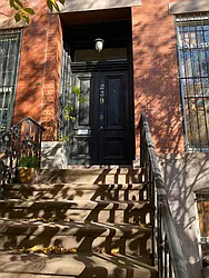 Rented by JB Mac Real Estate Inc.