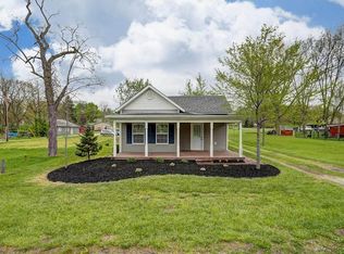 120 North St, Clifton, OH 45316
