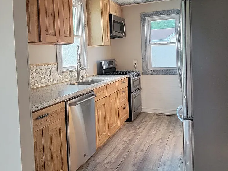 704 S Kimball St — Photo 6