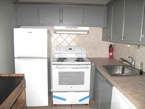 5th image of 107 Dorchester E