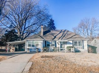 2310 W 71st St, Prairie Village, KS 66208