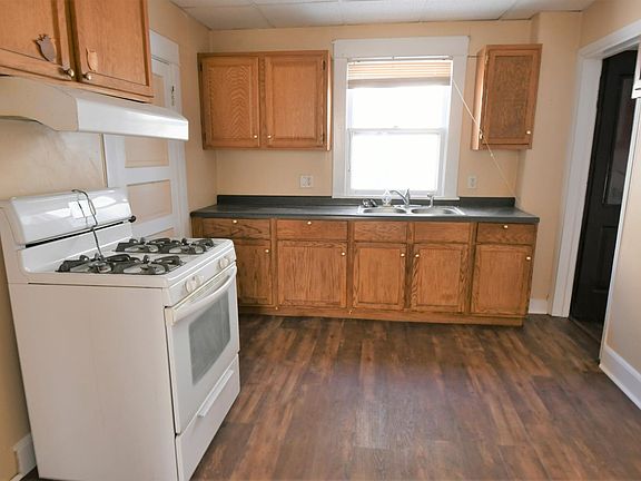4th image of 1207 E Indiana Ave