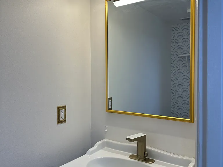 7650 Woodbine Dr — Photo 18