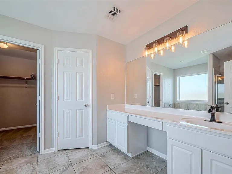 5119 Ivy Fair Way — Photo 11