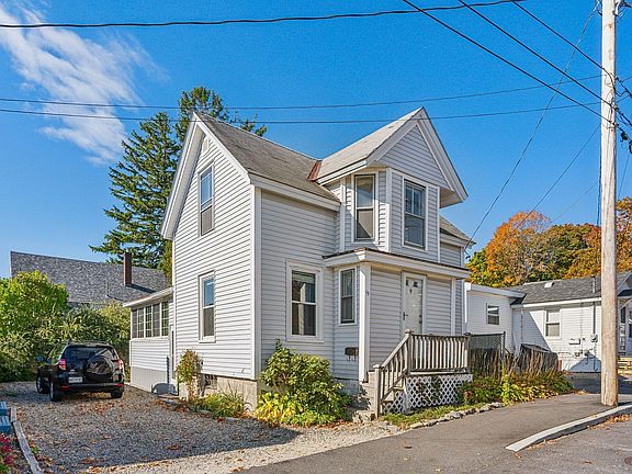 2nd image of 15 W Old Orchard Avenue