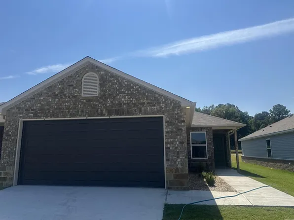 10304 Marilyn Dr, North Little Rock, AR 72113