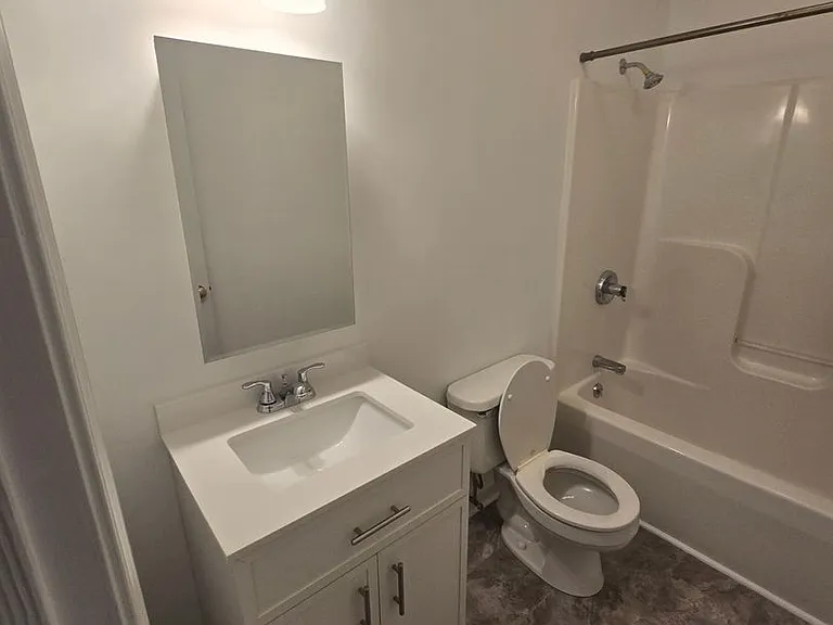 312 Shade Tree Dr — Photo 8