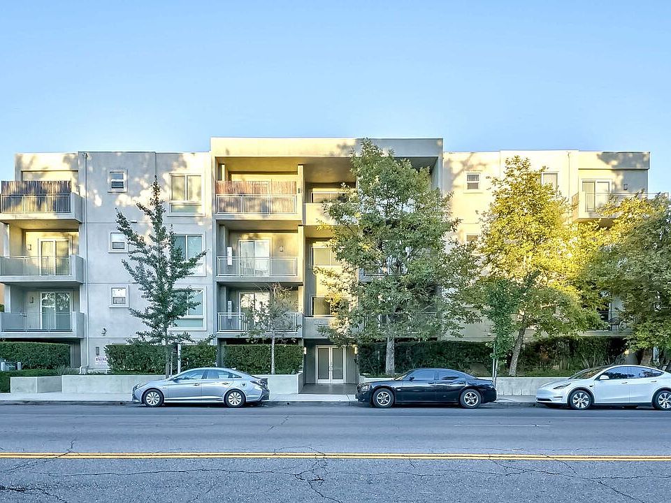 1st image of 4644 Coldwater Canyon Ave #403