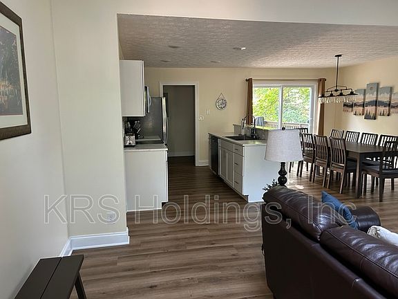 4th image of 2030 Hawksbill Rd
