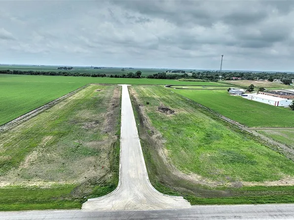 1 Baxmeyer Ln, Assumption, IL 62510