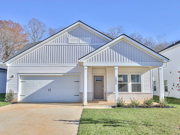 1291 Bluffton Cir — Photo 4
