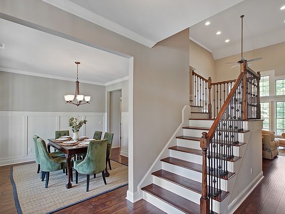 Picture of previously built Herrington Plan, colors and selections may vary