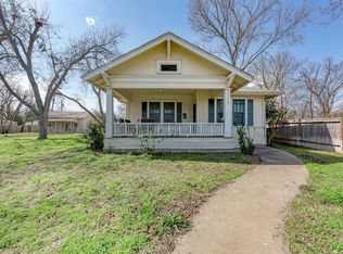 1119 Vance St #A, Taylor, TX 76574