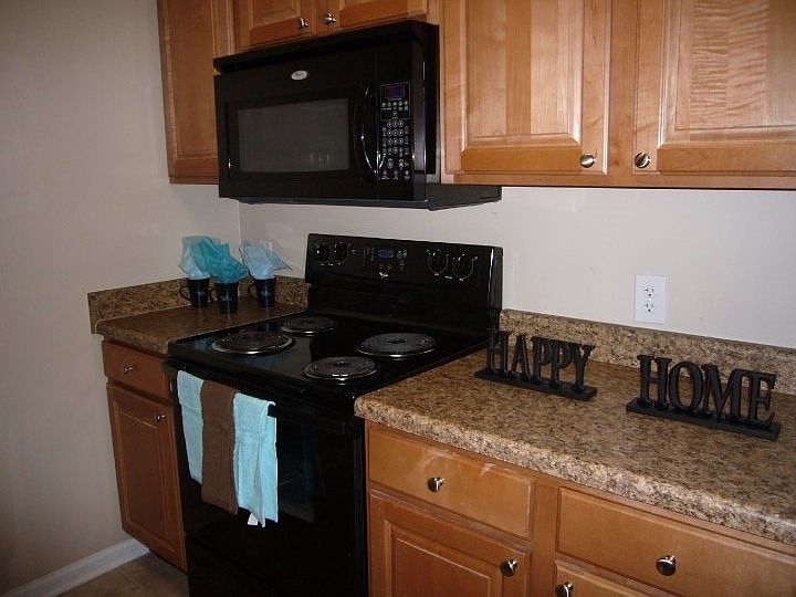 1st image of 420 Wildcat Way APT 4