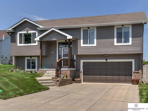 3rd image of 12132 S 221st St