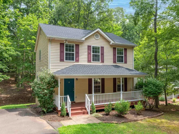 24 Xebec Rd, Palmyra, VA 22963