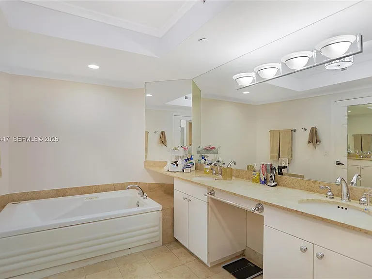 4775 Collins Ave #1804 — Photo 27